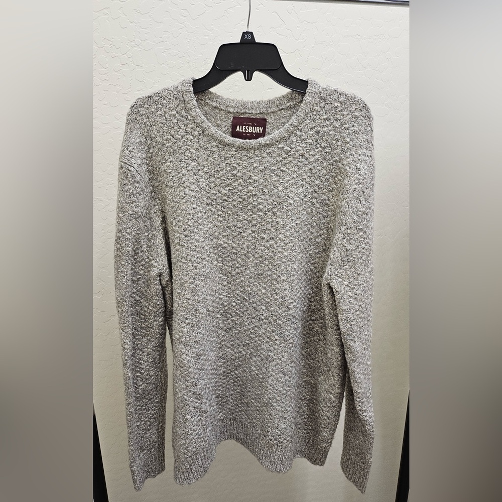 Alesbury Gray Men’s Knit Sweater
